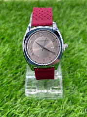 MEN'S  QUARTZ WATCHES Silver Dial with maroon Silicone Rubber Belt with Magnet lock D-22