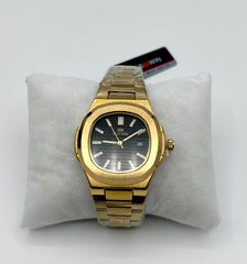 PREMIUM QUALITY GOLDEN CHAIN WITH BLACK DIAL DATE,TIME ,WATER RESISTANT D-33